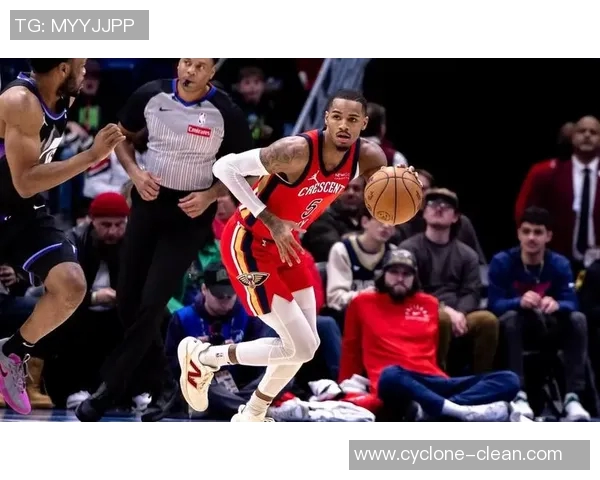 鹈鹕队主场大胜灰熊队,全队士气高昂